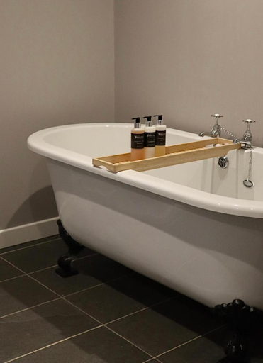 Bathroom 2, Tigh an Truish Inn, Argyll and Bute