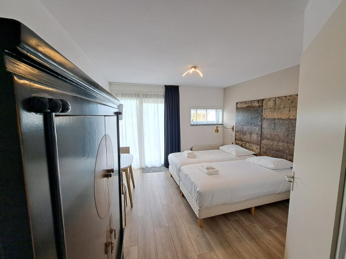 Bedroom 3, Seehotel Oostkapelle, Veere