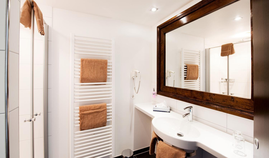 Bathroom 3, Riverside Hotel, Grafschaft Bentheim