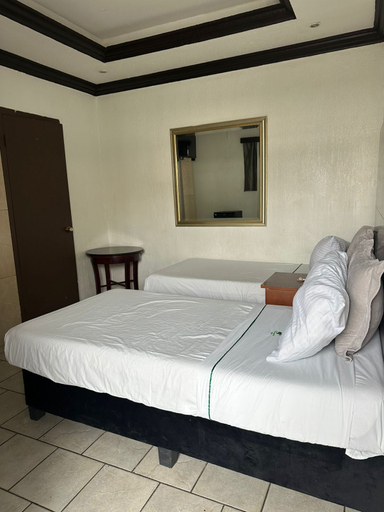 Bedroom 5, HOTEL DON QUIJOTE, Mexicali