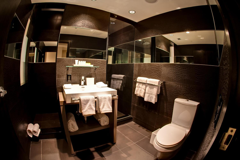 Bathroom 5, Prime Hotel, Miami-Dade
