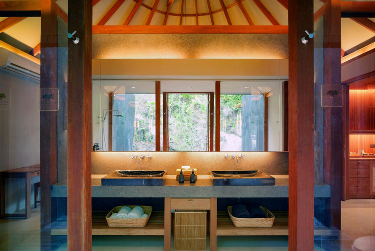 Bathroom 5, Haadtien Beach Resort, Ko Phangan