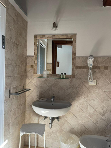 Bathroom, B&B Fonte Vena, Perugia