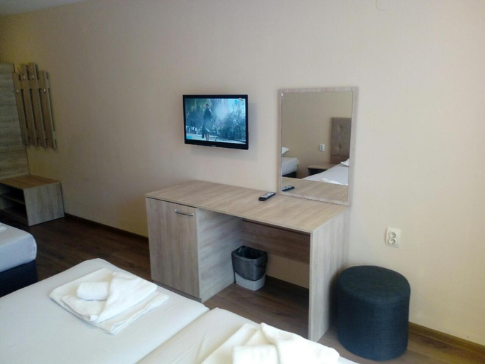 Bedroom 2, Panorama Hotel, Sandanski