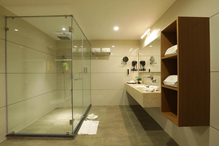 Bathroom 4, Tara Suns, Vadodara
