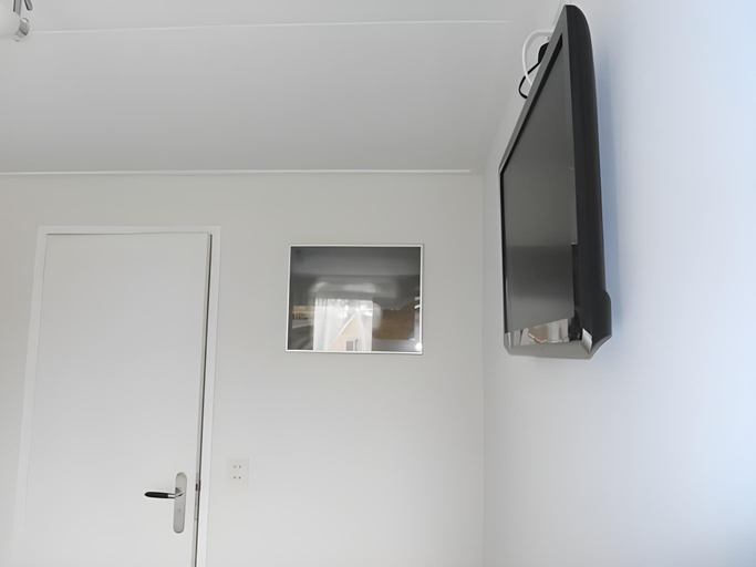 Bathroom 3, Hotel Molenzicht, Ameland