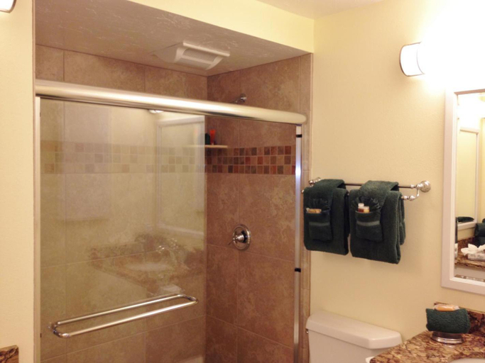 Bathroom 4, Siesta Key Palms, Sarasota
