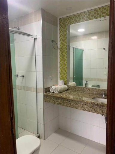 Bathroom, Flat em Tropical Executive Hotel, Maués