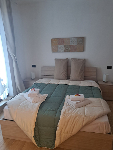 Bedroom 4, Le Scintille B&B, Macerata
