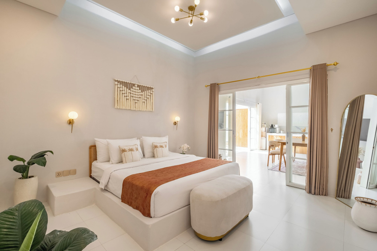 Bedroom 14