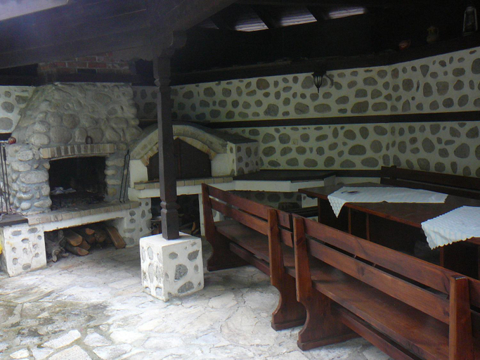 Others 3, Къща за гости Типик, Bansko