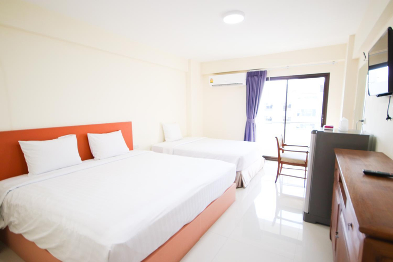 Bedroom 8