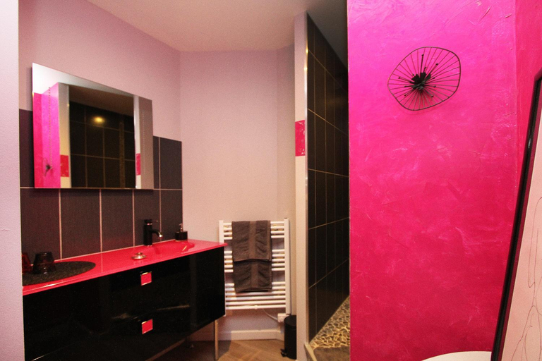 Bathroom 2, Au Domaine de PY, Vosges