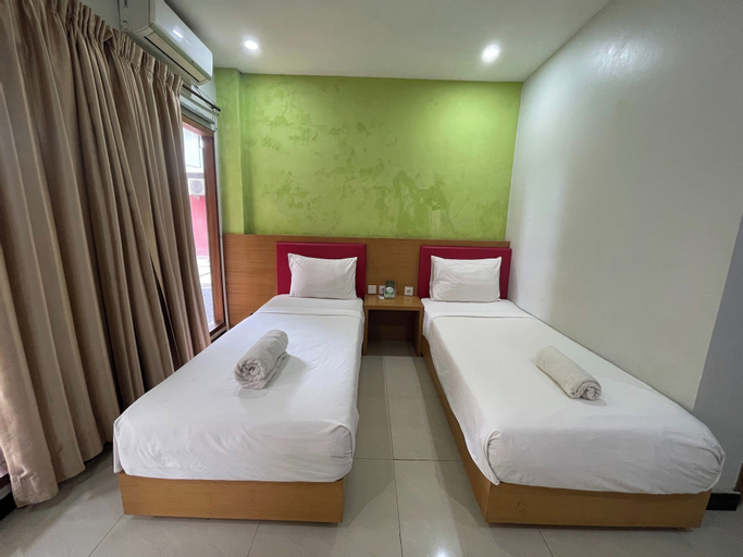 Bedroom 14