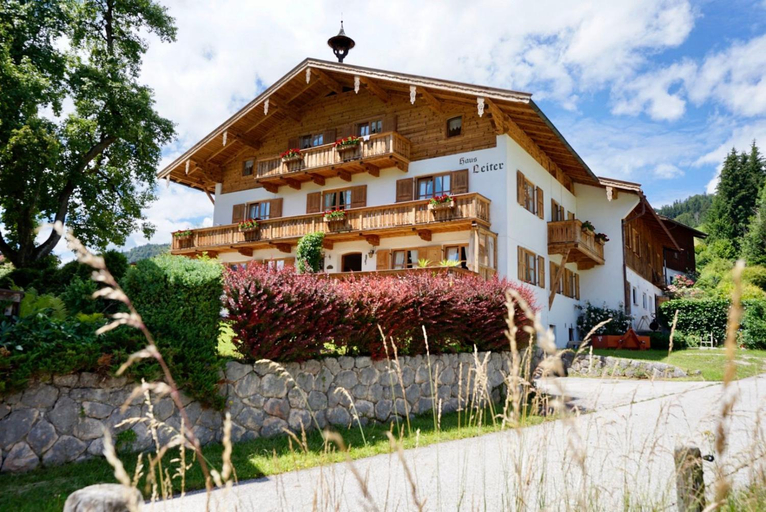 Others 5, Haus Leiter, Traunstein