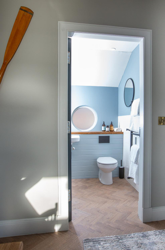 Bathroom 4, Crusoe Hotel, Fife
