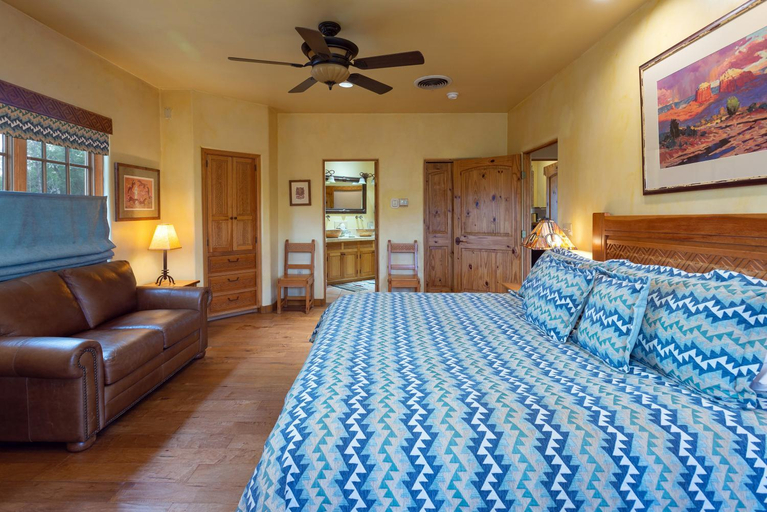 Bedroom 14
