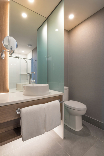 Bathroom 3, La Maison Kent - Par Aneyro, Communauté-Urbaine-de-Québec