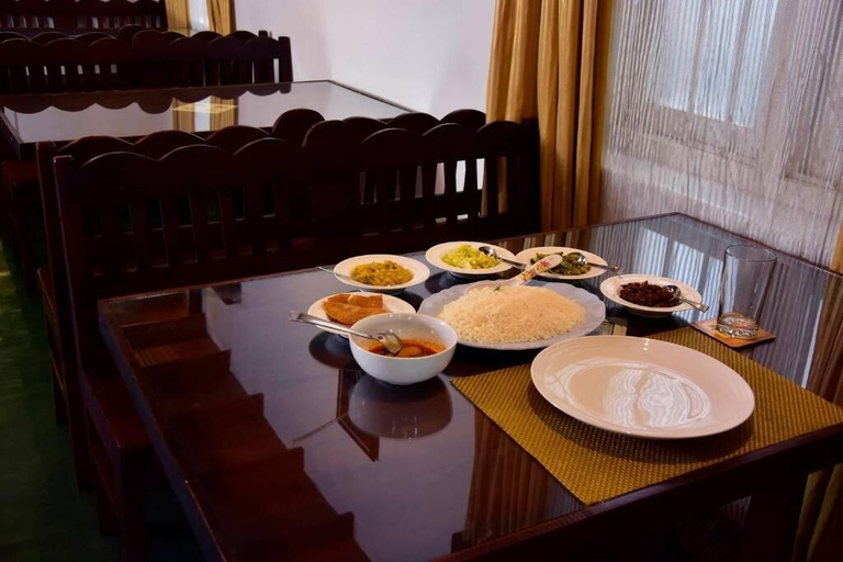 Food & Drinks 5, The Golf Green City Bungalow, Nuwara Eliya