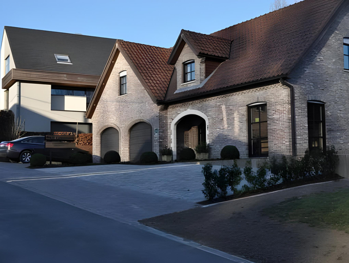 Others 4, B&B Latemberg, Oost-Vlaanderen