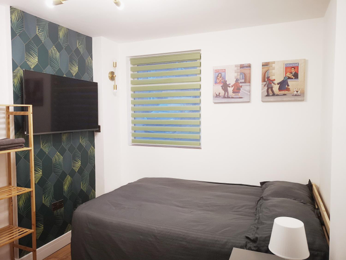 3, Stylish Studio minutes away from Wembley, London
