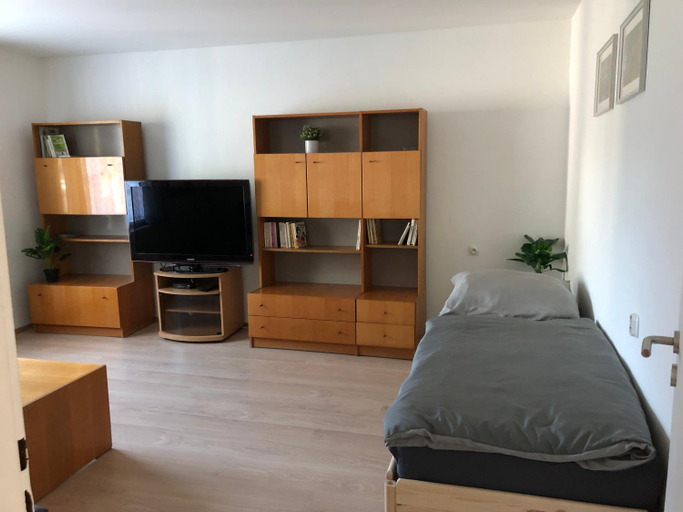 Others 4, Apartmany Jevany, Kolín