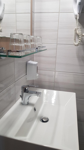 Bathroom 4, Hotel Rozsa Csarda, Mosonmagyaróvár