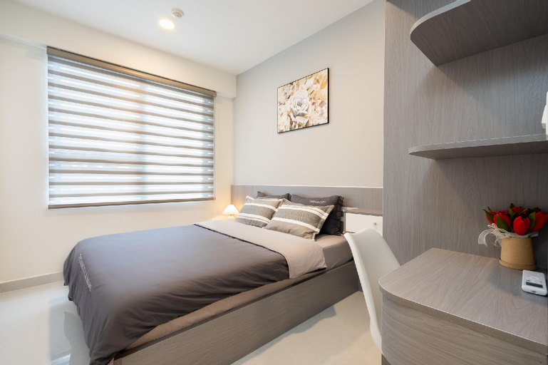 Soho Apartment By Convinia , District 1