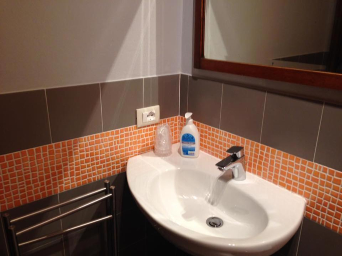 Bathroom 3, B&B San Russorio, Pisa