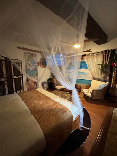 Bedroom 3, La Casa d'Ailleurs BERRY SEJOURS, Indre