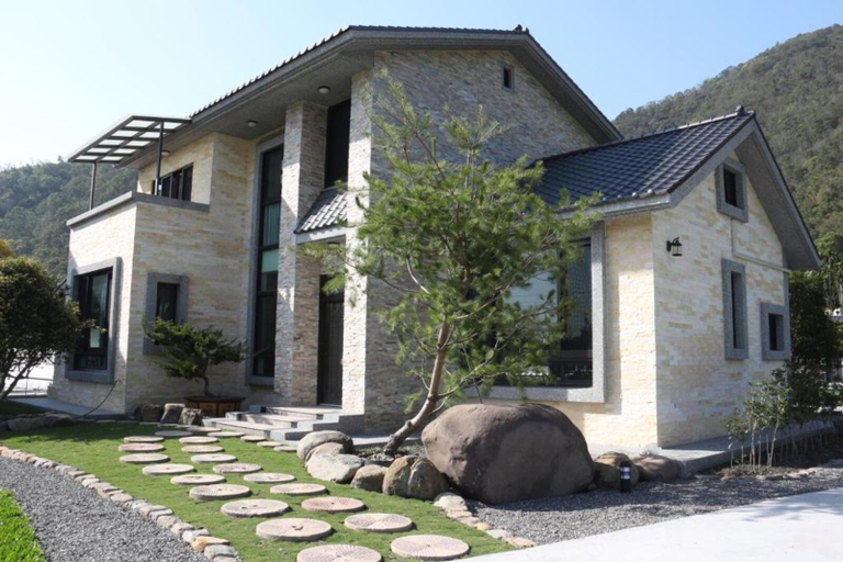 Others 3, MY B&B, Nantou