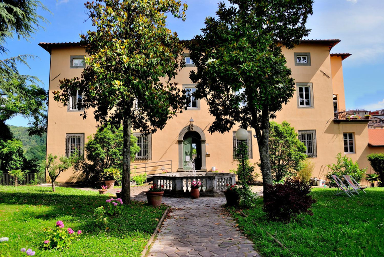 Villa Gherardi - B&B e Hostel, Lucca
