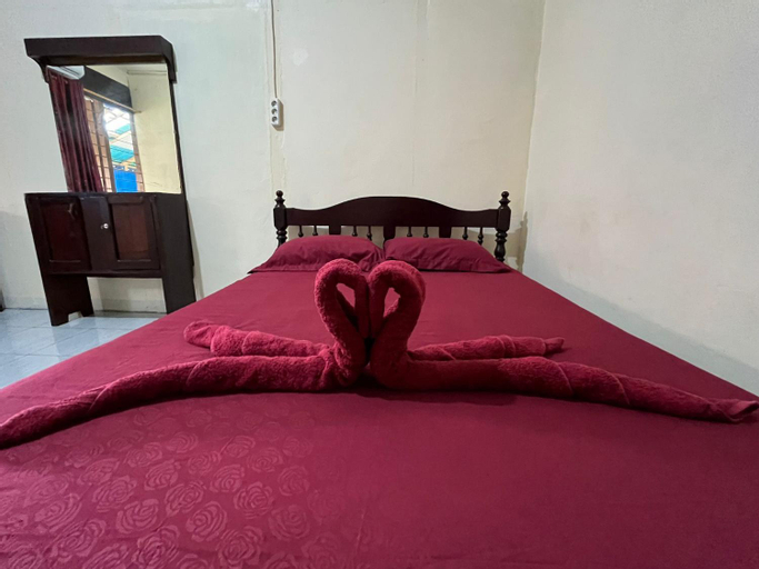 Bedroom 2, EL Homestay Bunaken, Manado