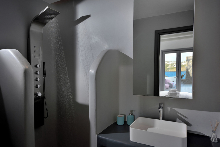 Bathroom 4, Villa Sapphire 6BR Hot Tub & Pool Ornos, South Aegean