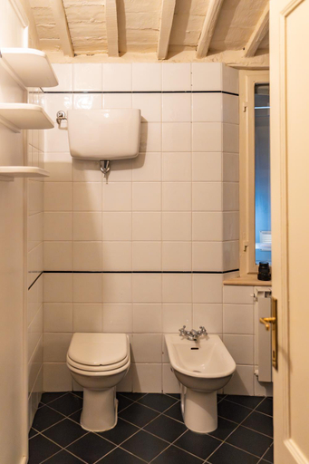 Bathroom 17