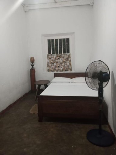 Bedroom 4, Salis House, Galle Four Gravets