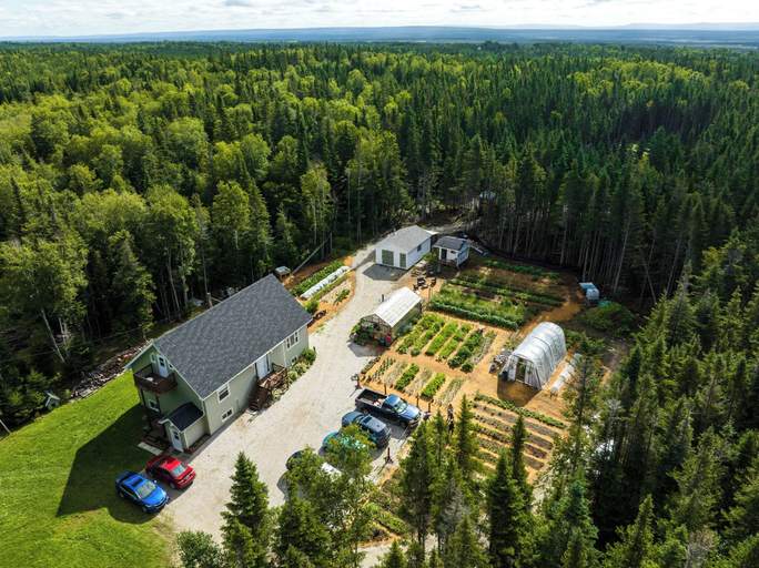Exterior & Views, Upper Humber Settlement A FarmStay BNB, Division No. 5