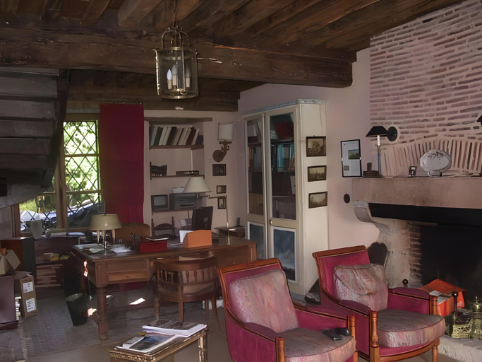 Others 4, Le Moulin Renove, Saône-et-Loire