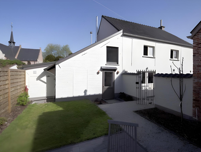 Others 4, Sino, Oost-Vlaanderen