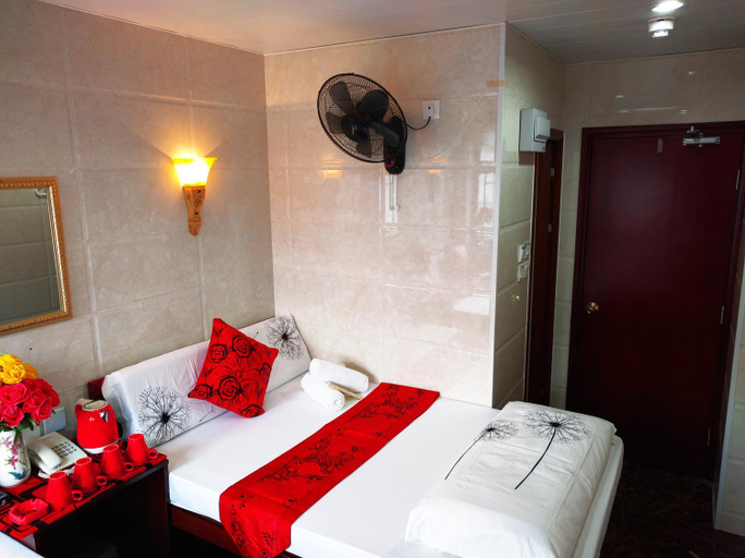 Bedroom 5