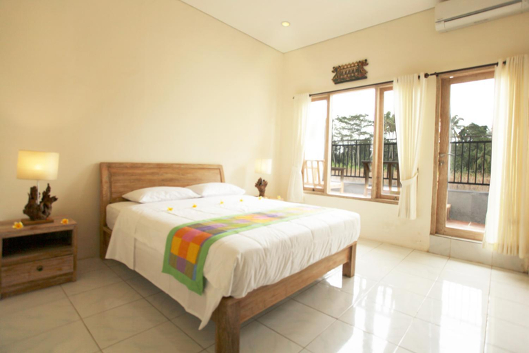 Bedroom 12