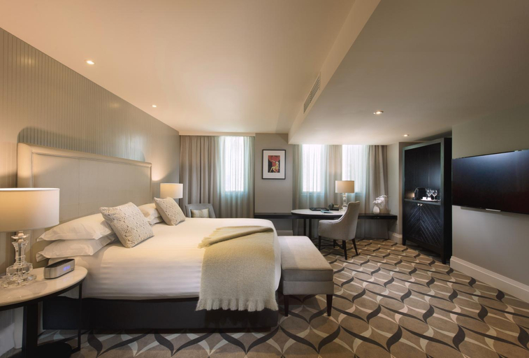 Bedroom 28