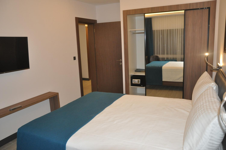 Bedroom 4, Golaz Suit Otel, Çankaya