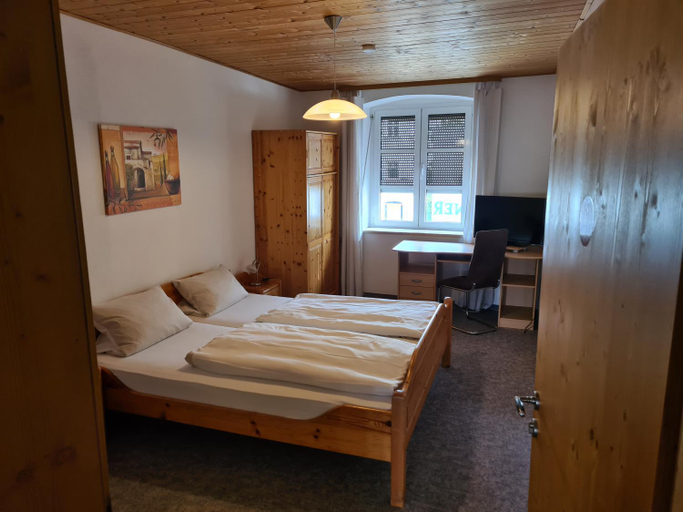 Bedroom 2, Hotel & Gasthof zur Post, Mühldorf am Inn