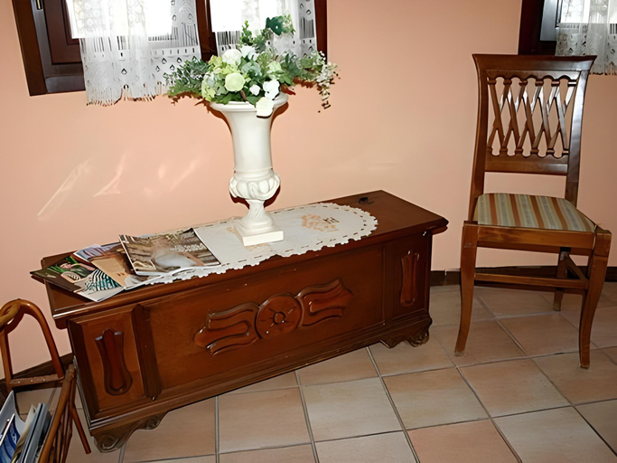 Others 4, Hotel La Selce, Padua