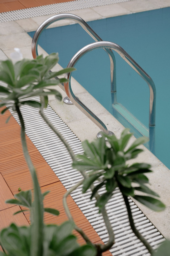 Swimming Pool 6