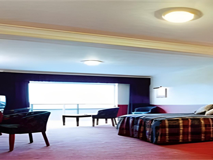 Bedroom 4, London Beach Country Hotel & Golf Club, Kent