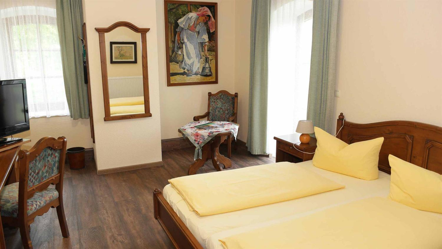 Bedroom 6
