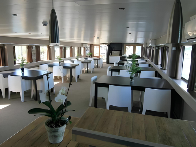 Food & Drinks 2, Botel Ophoven, Limburg