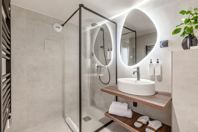 Bathroom 4, Le Madame by Sweett, Paris